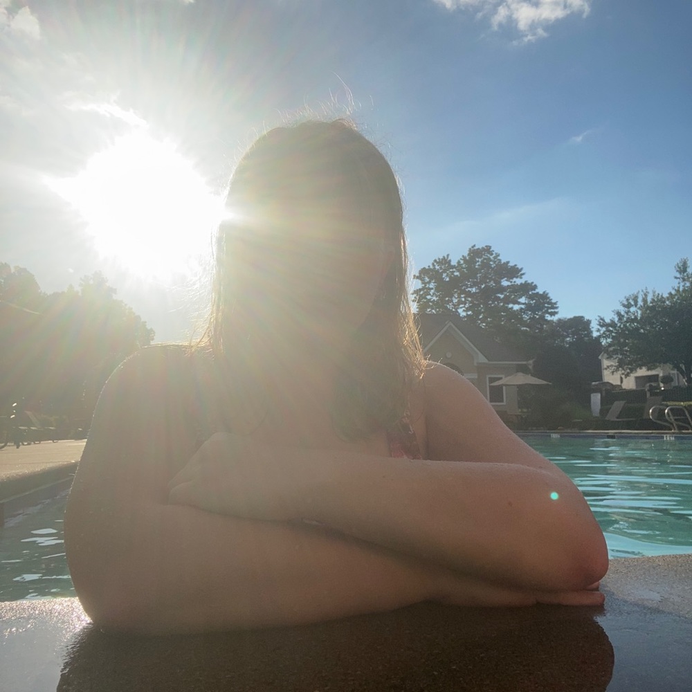 Meet your Posher, Abby